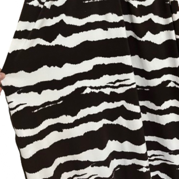 Michael Kors Women's Zebra Print Keyhole Halter Maxi Summer Dress Sz-XL - Picture 6 of 9